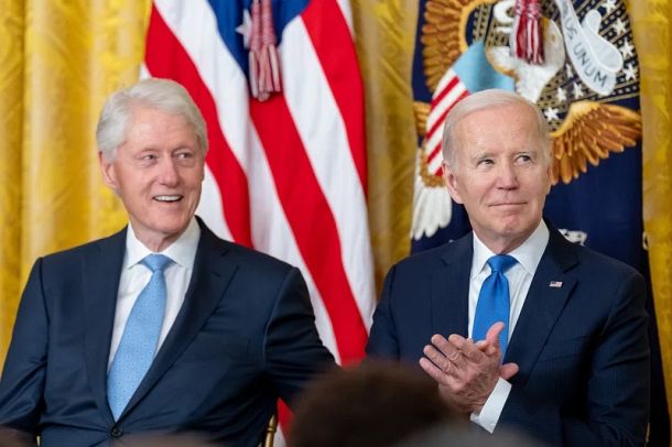 Biden in Clinton pohvalila Trumpa 