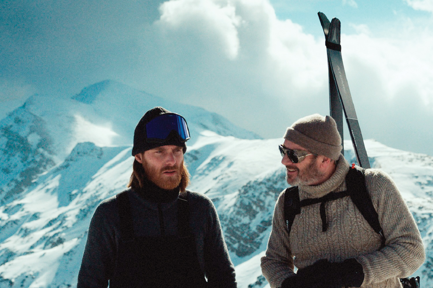 Nizozemski film Alfa. (režija Jan-Willem van Ewijk), ki je nastal s podporo Slovenskega filmskega centra, se – tako kot prva slovenska filma – v celoti dogaja v slovenskih Alpah.