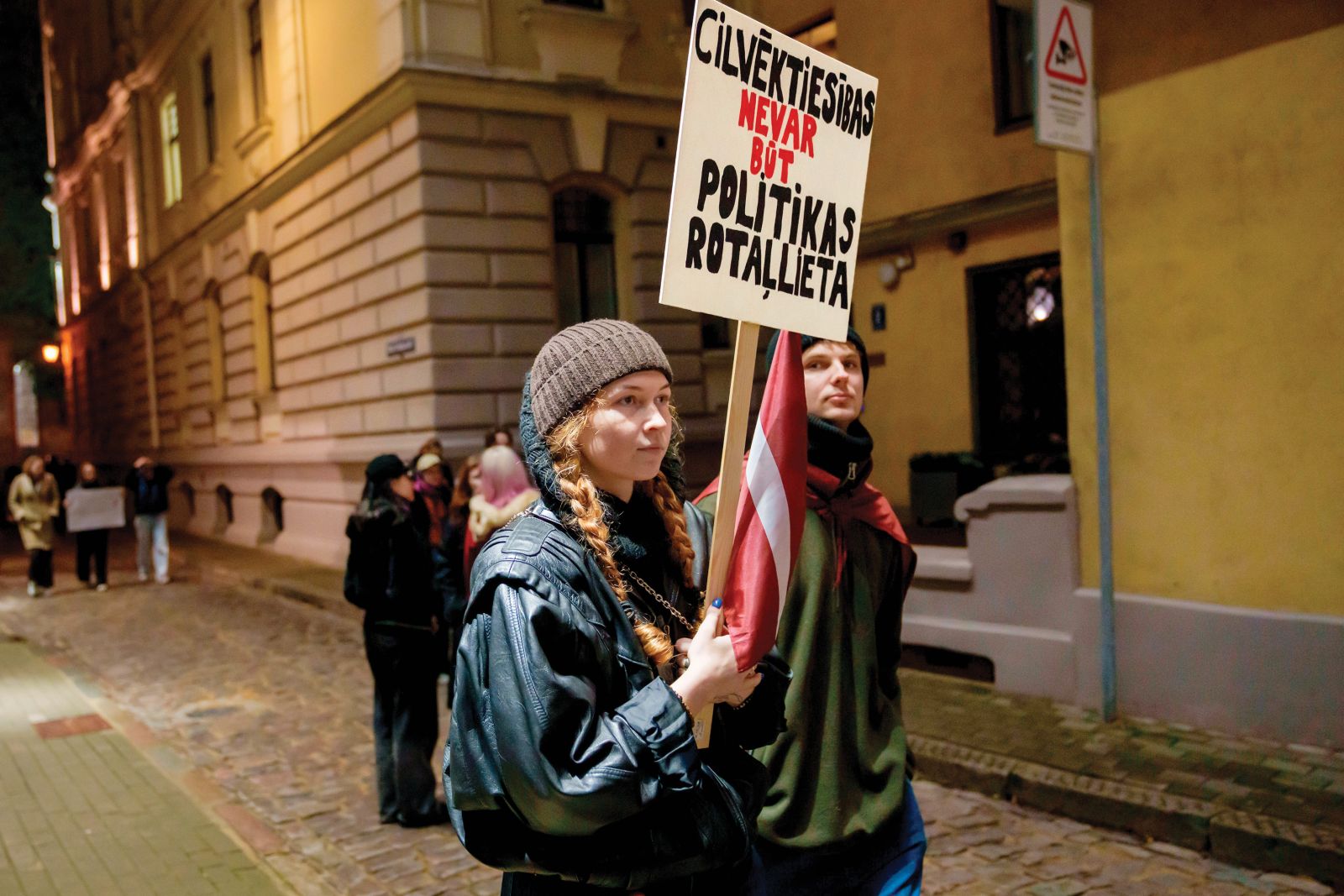 Nevarna igra / Izstopi iz Istanbulske konvencije