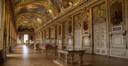 Film o vlomu v Louvre