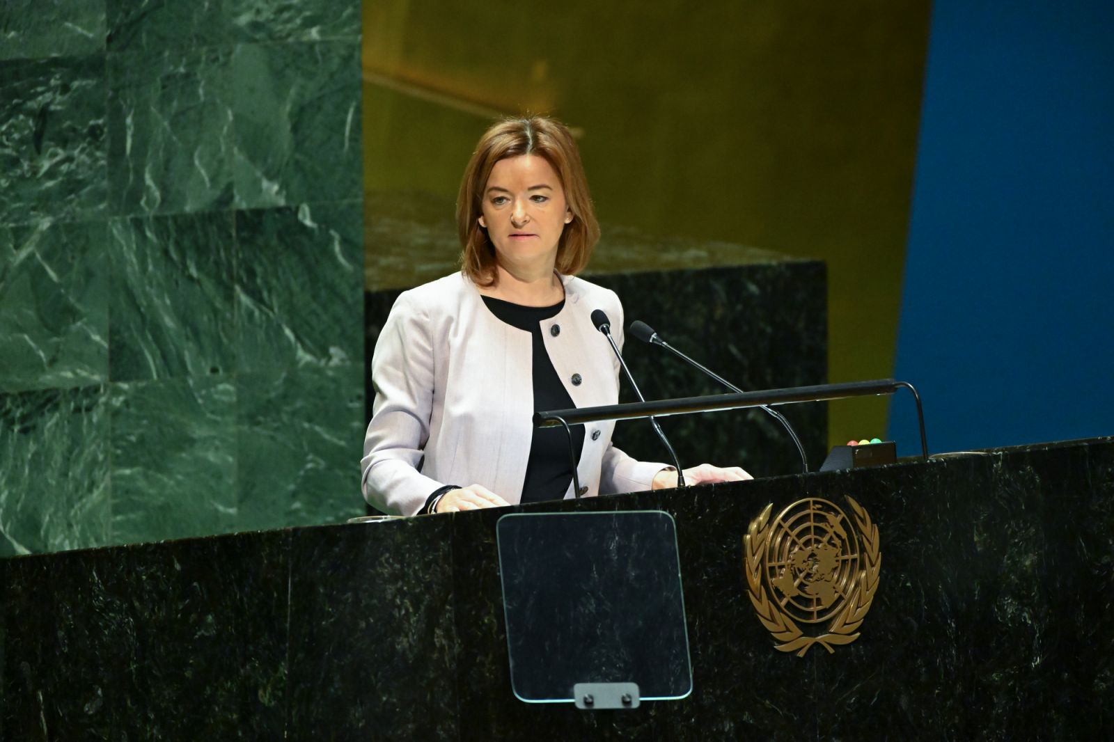 Kje stoji Slovenija glede financiranja Ukrajine?