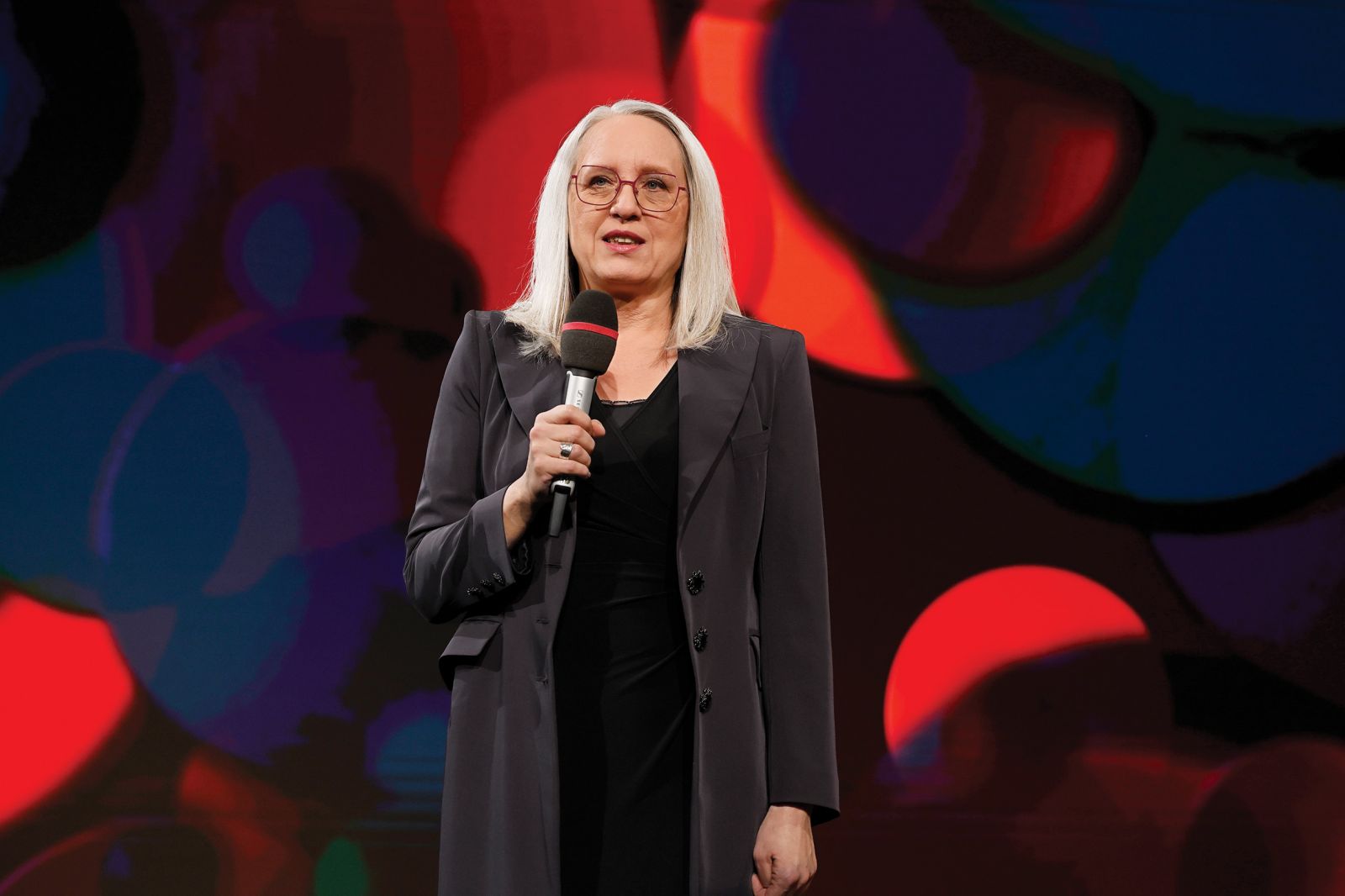 Studio ni poligon za nabiranje političnih točk