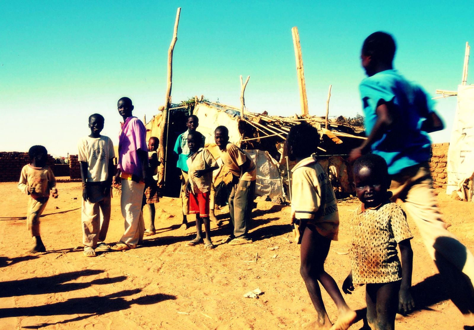 Genocid v Sudanu se nadaljuje