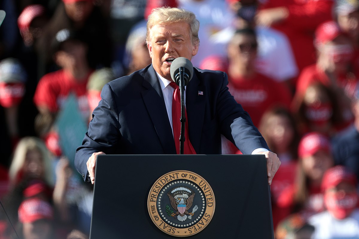 Trump / »Ameriške carine na uvoz iz EU se bodo vsekakor zgodile«