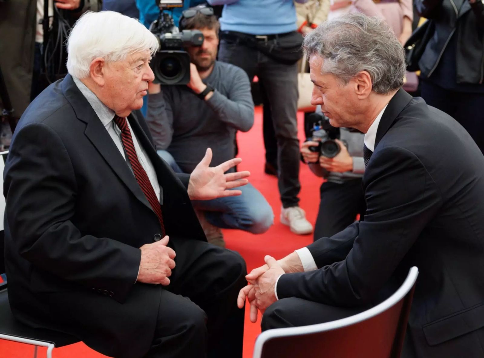 Kučan: Vučić nima moje podpore / Golob: Vsak ima pravico do svojih osebnih stališč