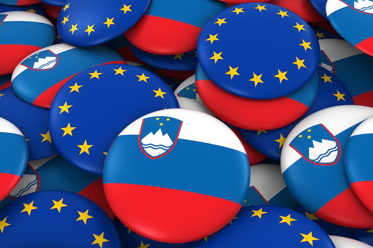 Koliko Slovencev je zadovoljnih s svojim življenjem?