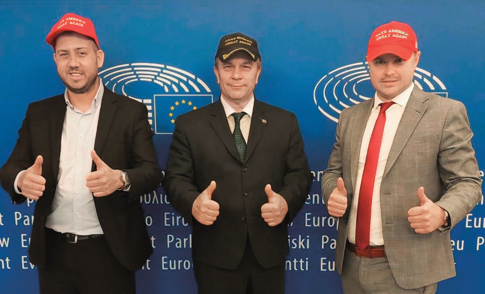 V objemu skrajne desnice