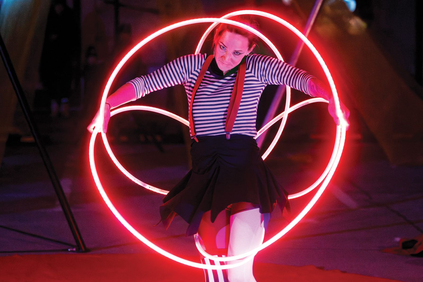 Anja Hercl (SLO): Led Hoop Show, festival Ana Mraz 2025, Krekov trg, LJ | Luka Dakskobler
