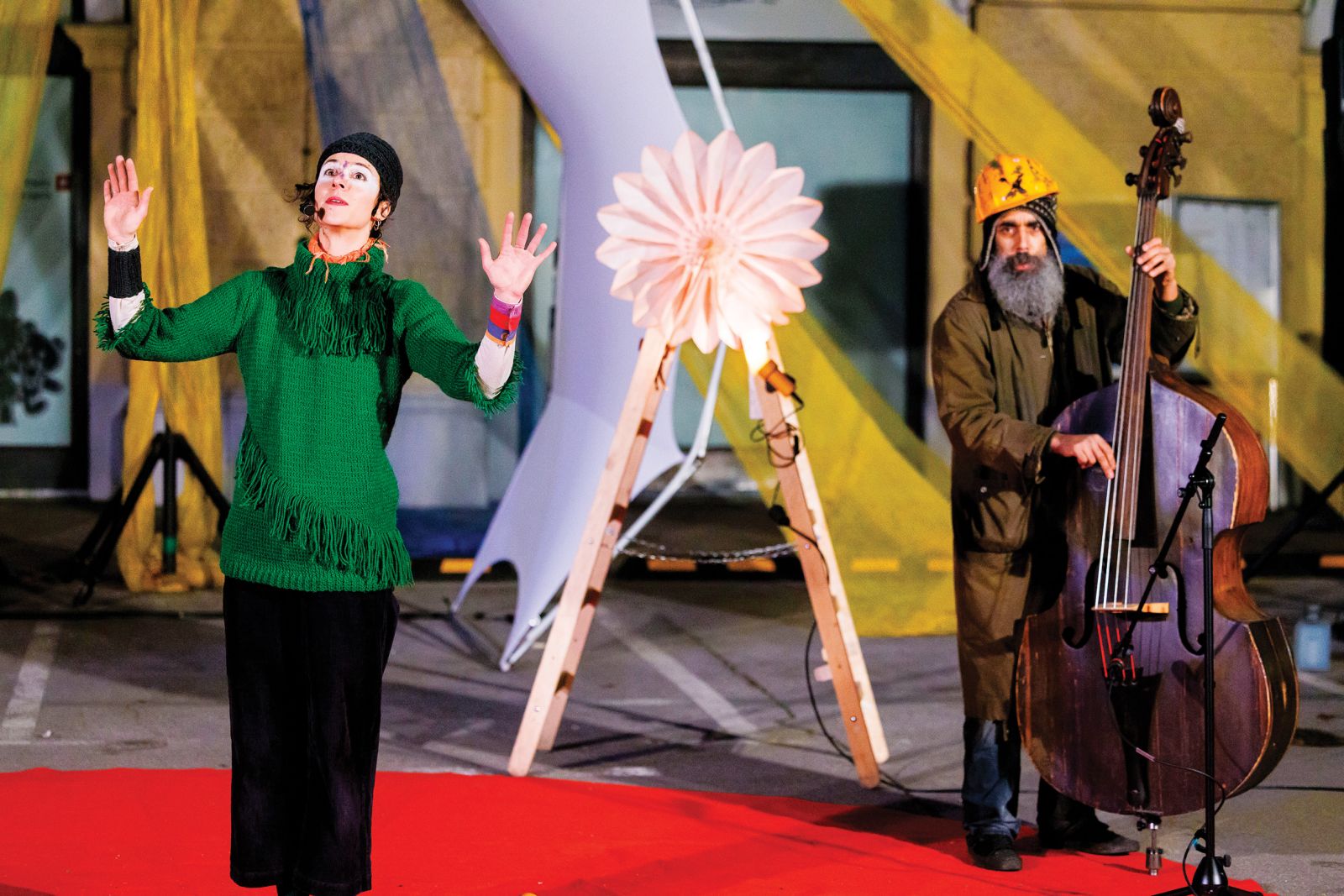 Eva Zibler (SLO): Brzina mraka, festival Ana Mraz 2025, Krekov trg, LJ | Luka Dakskobler