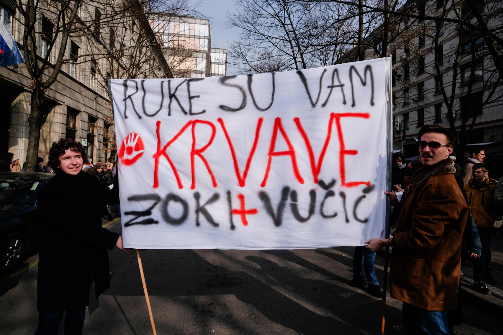 Protestniki Jankovića pozvali k opravičilu prebivalcem Ljubljane