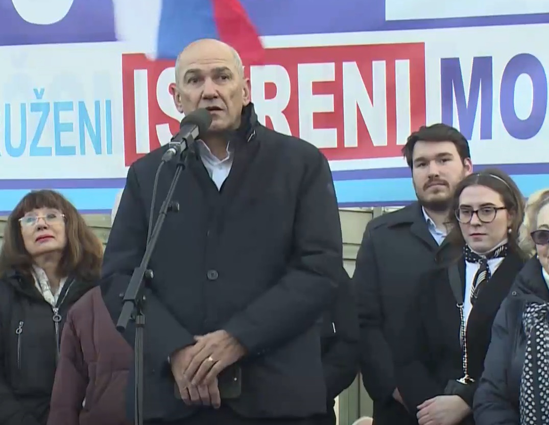 »Rupar in SDS izkoriščata upokojence za vrnitev na oblast«