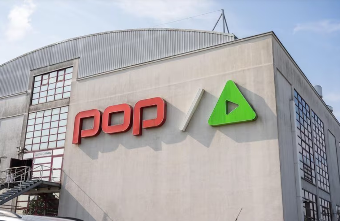 Kriminalisti na Pop TV zasegli 13 posnetkov pogovorov, ki naj bi obremenjevali Nino Zidar Klemenčič