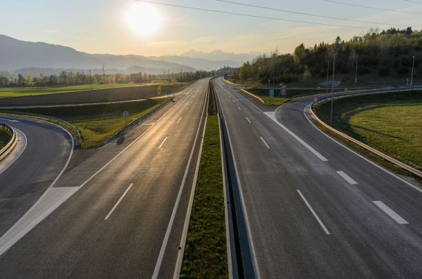 Omejitve hitrosti /  Kdaj zdrava kmečka pamet ni dovolj