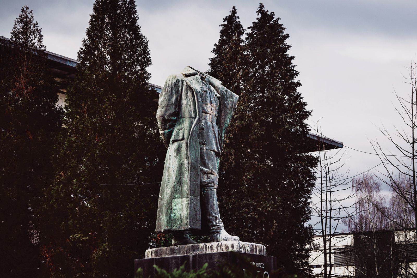 Iz človeka, ki je poškodoval kip Tita, nekateri poskušajo ustvariti heroja