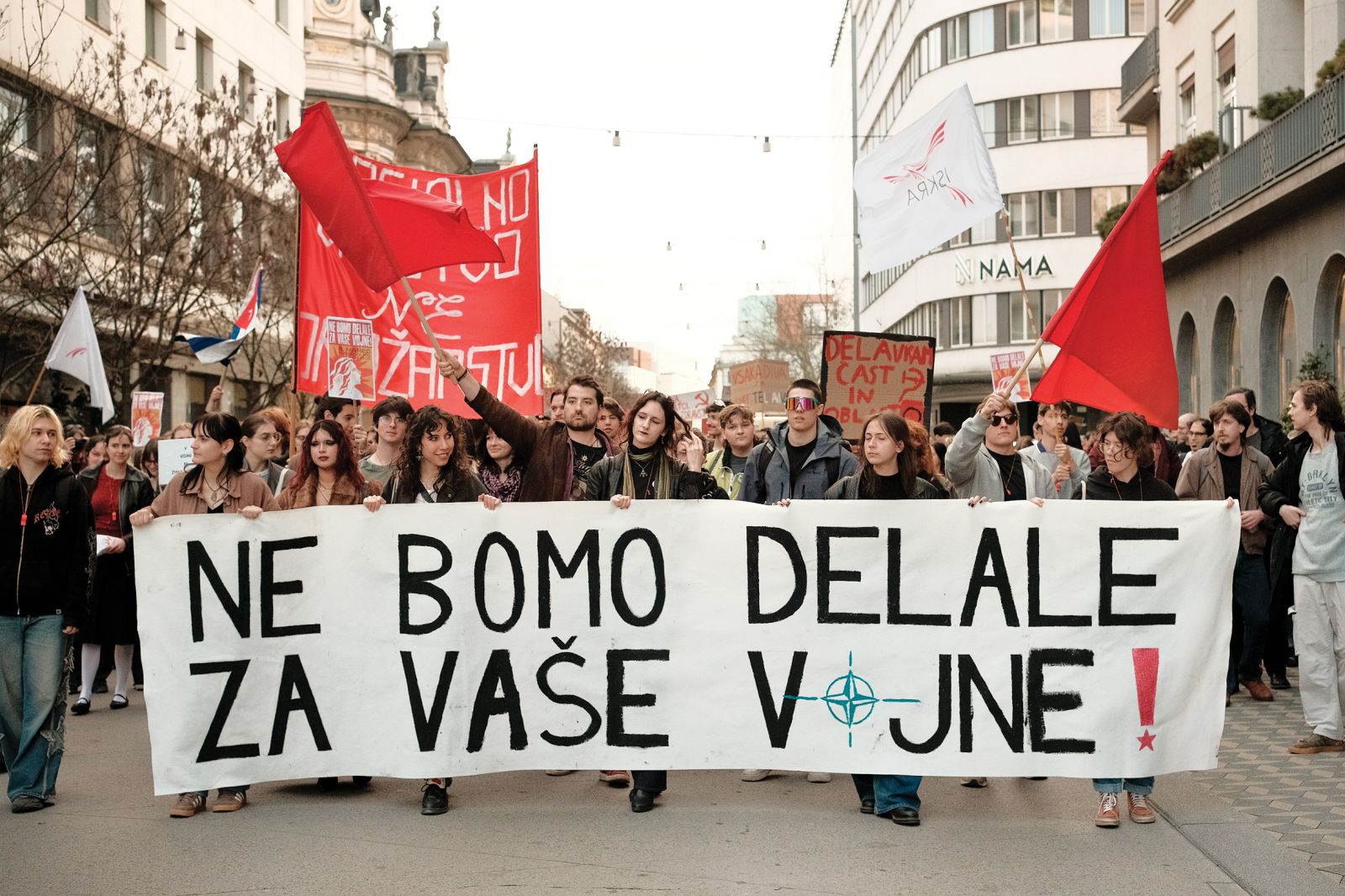 Protest ob mednarodnem dnevu žensk v Ljubljani | Luka Dakskobler