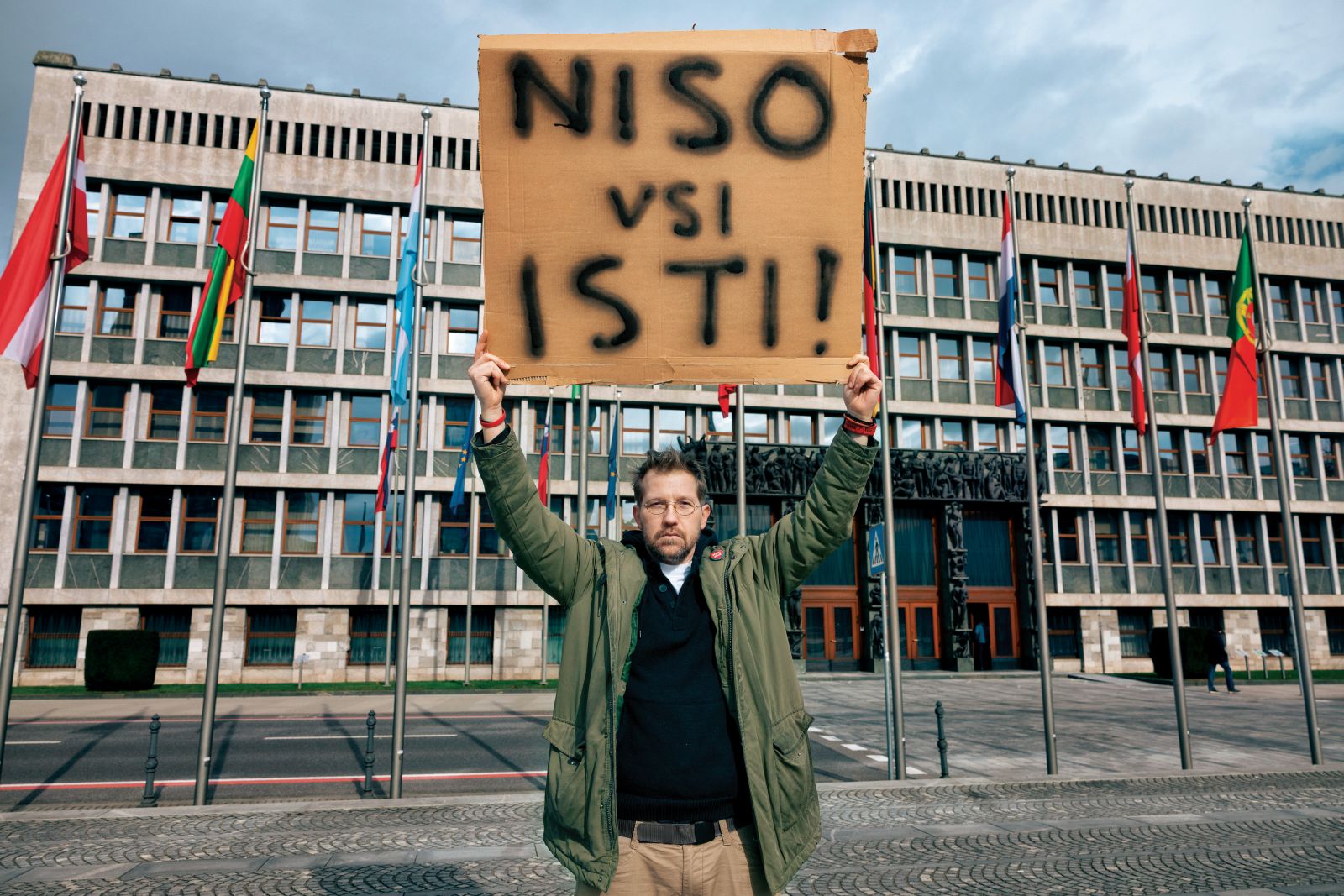 Napad na Jašo Jenulla in njegovo družino