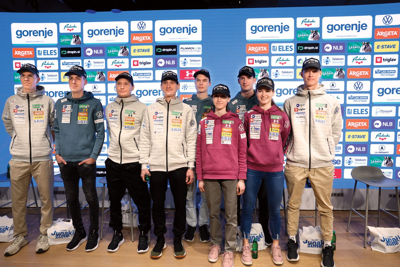 Ženska in moška reprezentanca v smučarskih skokih pred FIS finalom svetovnega pokala v Planici (26.–29. marca 2026), Triglav Lab, LJ | Borut Krajnc