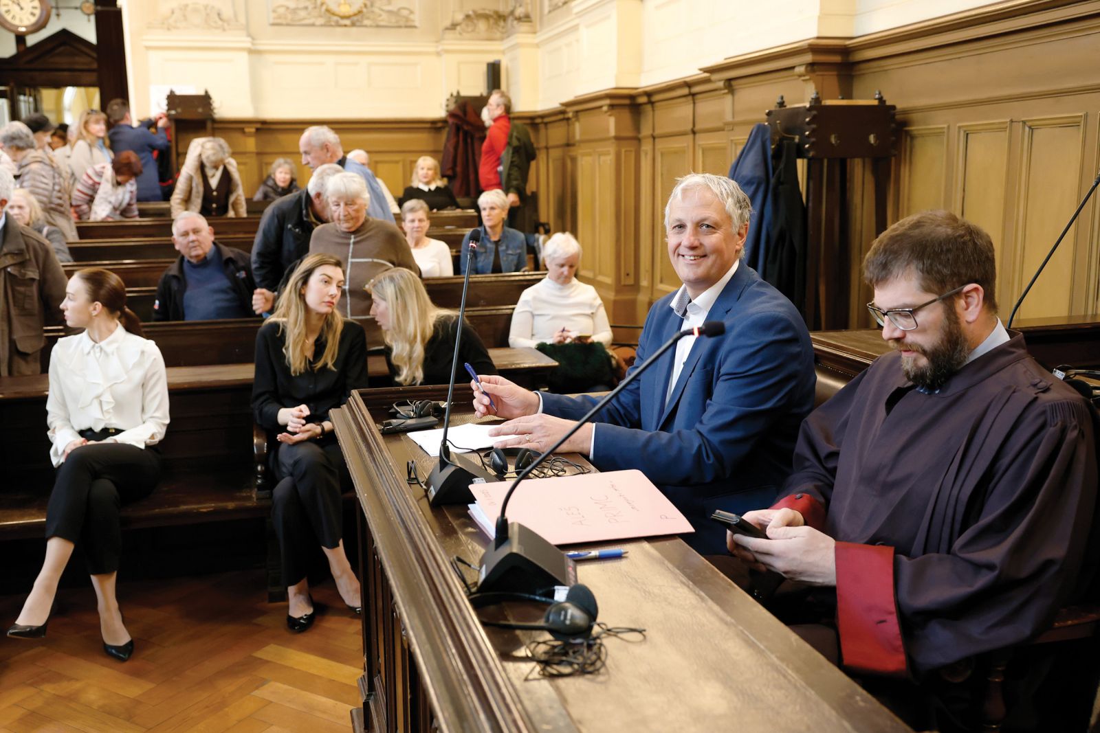 Referendumski izid velja, zakon razveljavljen