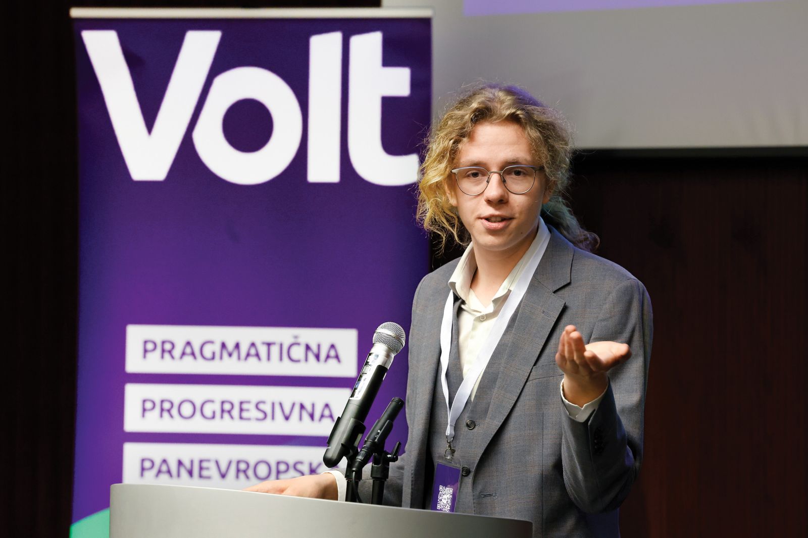 Prihaja Volt