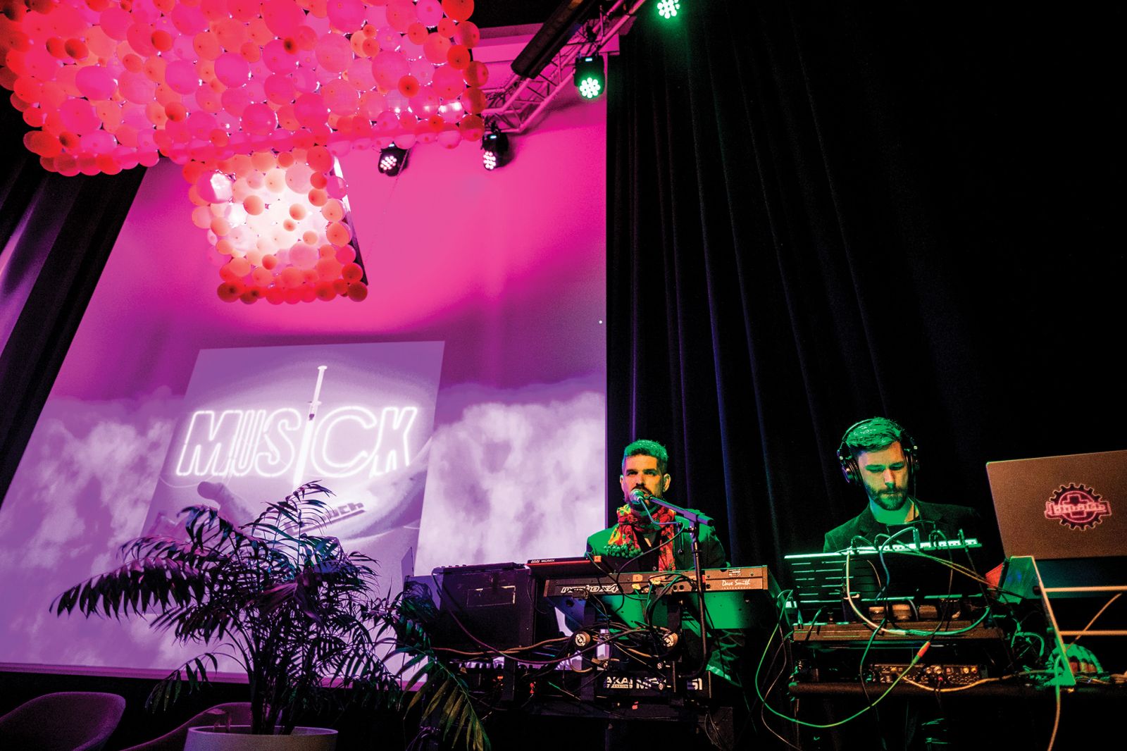Laibach: MUSICK, predpremierna predstavitev albuma, ki izide 1. maja; kavarna Galerije Cukrarna, LJ | Saša Krajnc