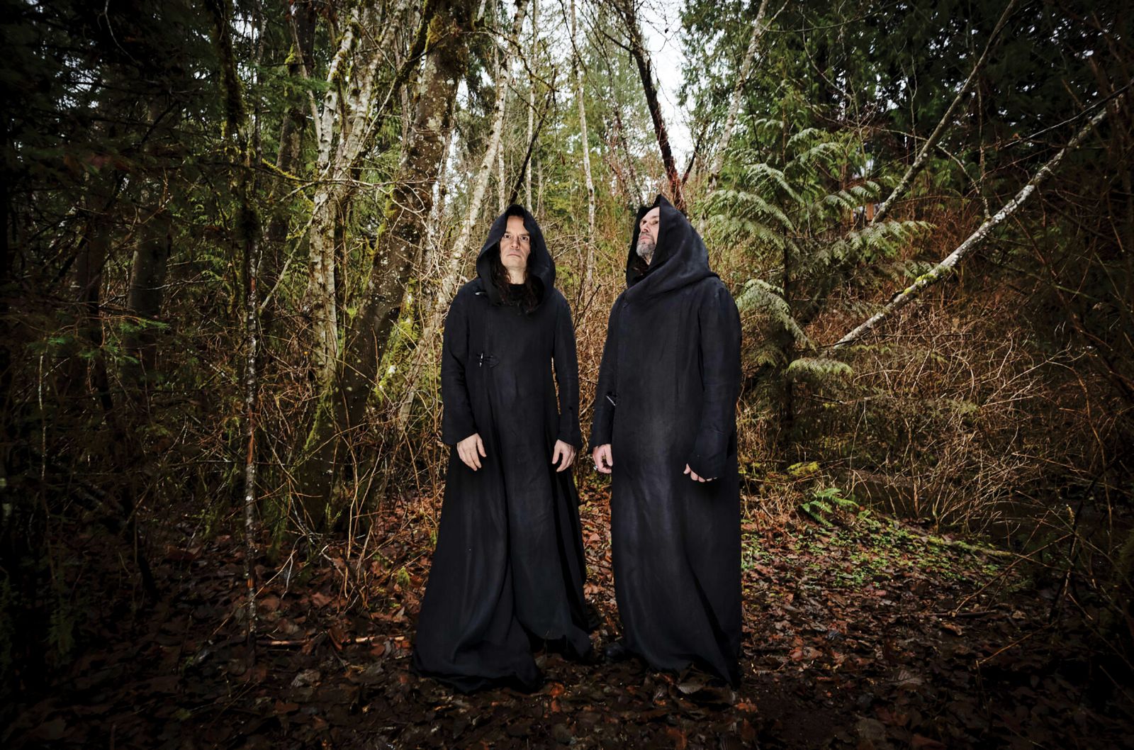 Masivni zid zvoka Sunn O))), tokrat v najbolj osnovni obliki