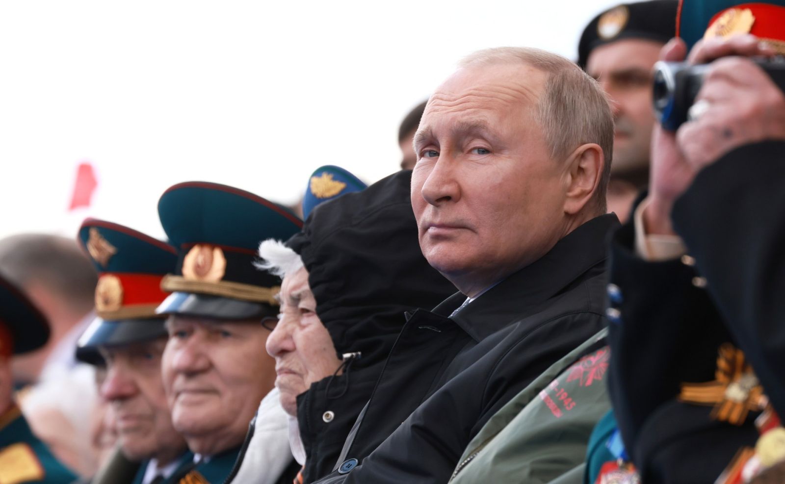 Ruski predsednik Vladimir Putin na vojaški paradi ob dnevu zmage v Moskvi leta 2022