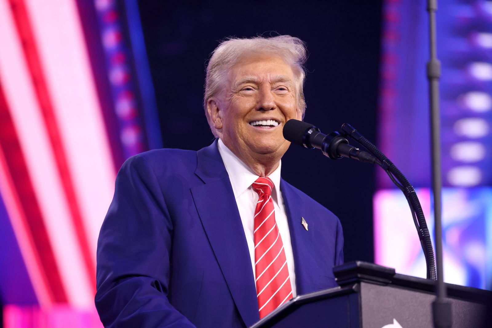 Trump preklical grožnjo Evropi