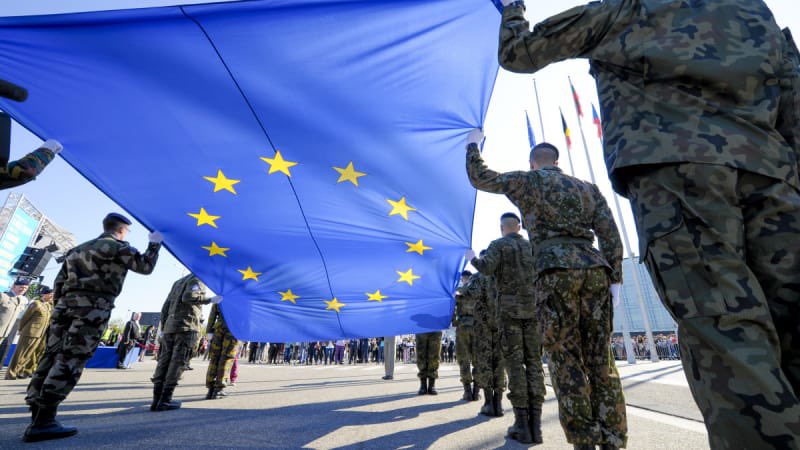Evropske države v Grenlandijo pošiljajo vojake&nbsp;