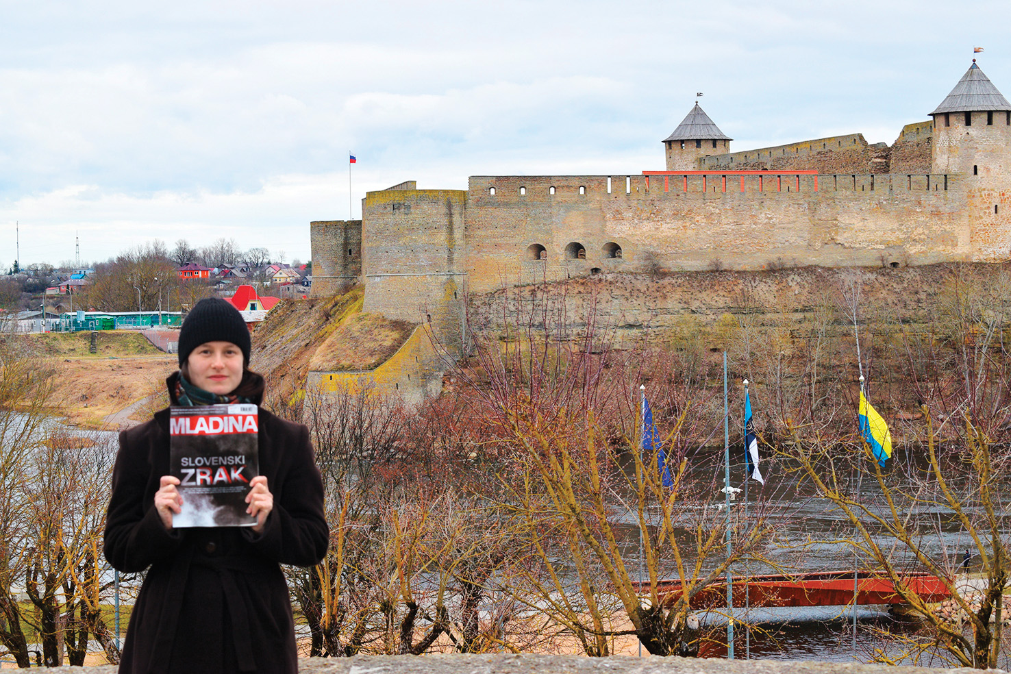 Simona v Narvi, na estonskoruski meji | Urban Kuntarič