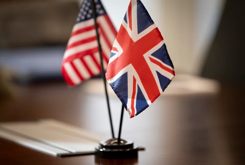Trump potezo Velike Britanije označil za »veliko neumnost«