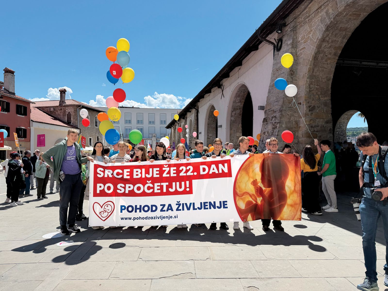 Konec pravice do splava v Sloveniji?