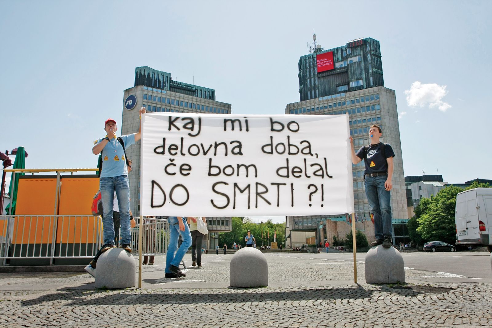 Generacija, ki je delala, a je sistem ne vidi