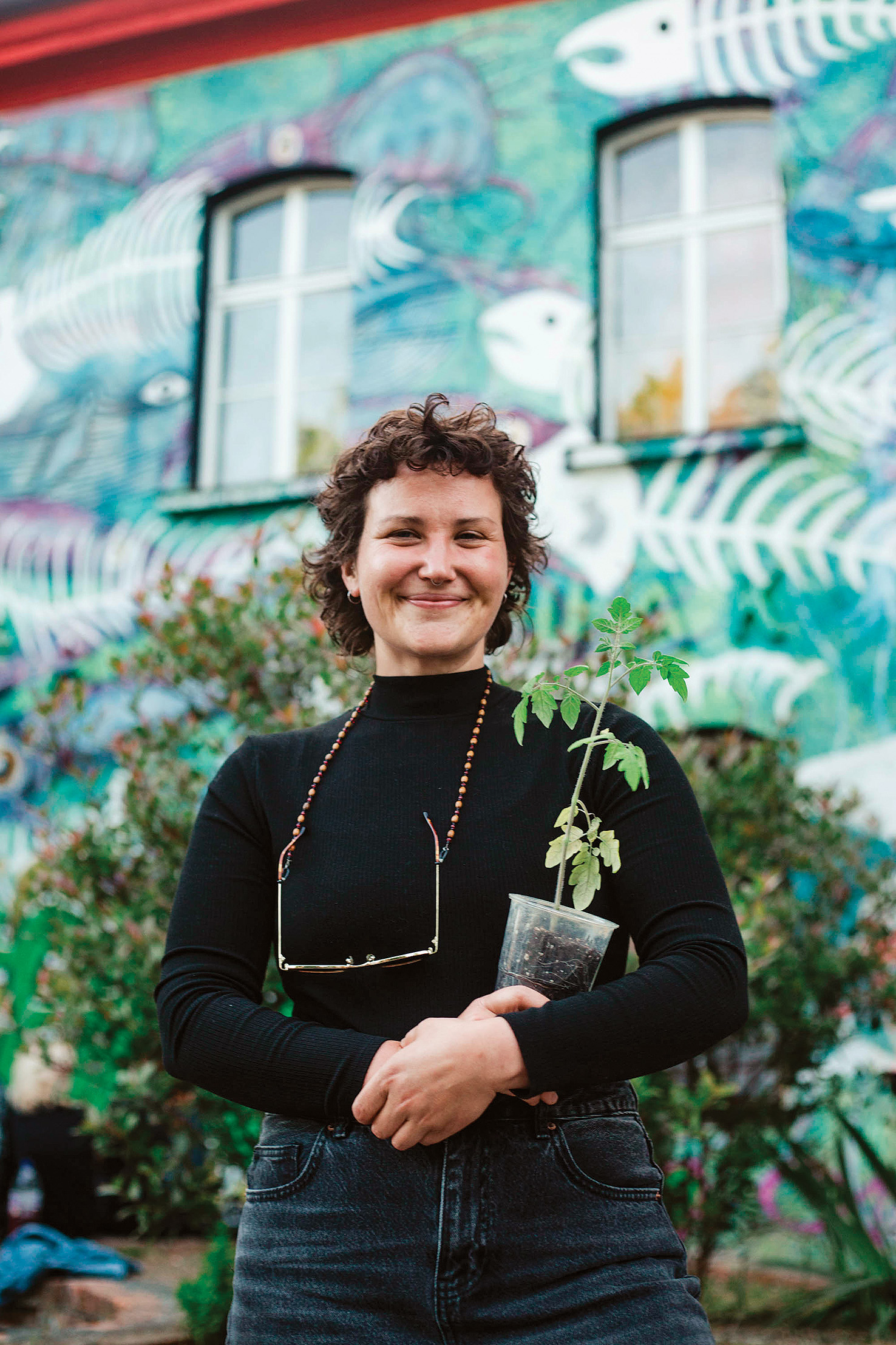 Urška Savič: Flora in struktura; Nočna izložba Pešak, KUD Mreža,AKC Metelkova mesto, LJ | Nina Pernat