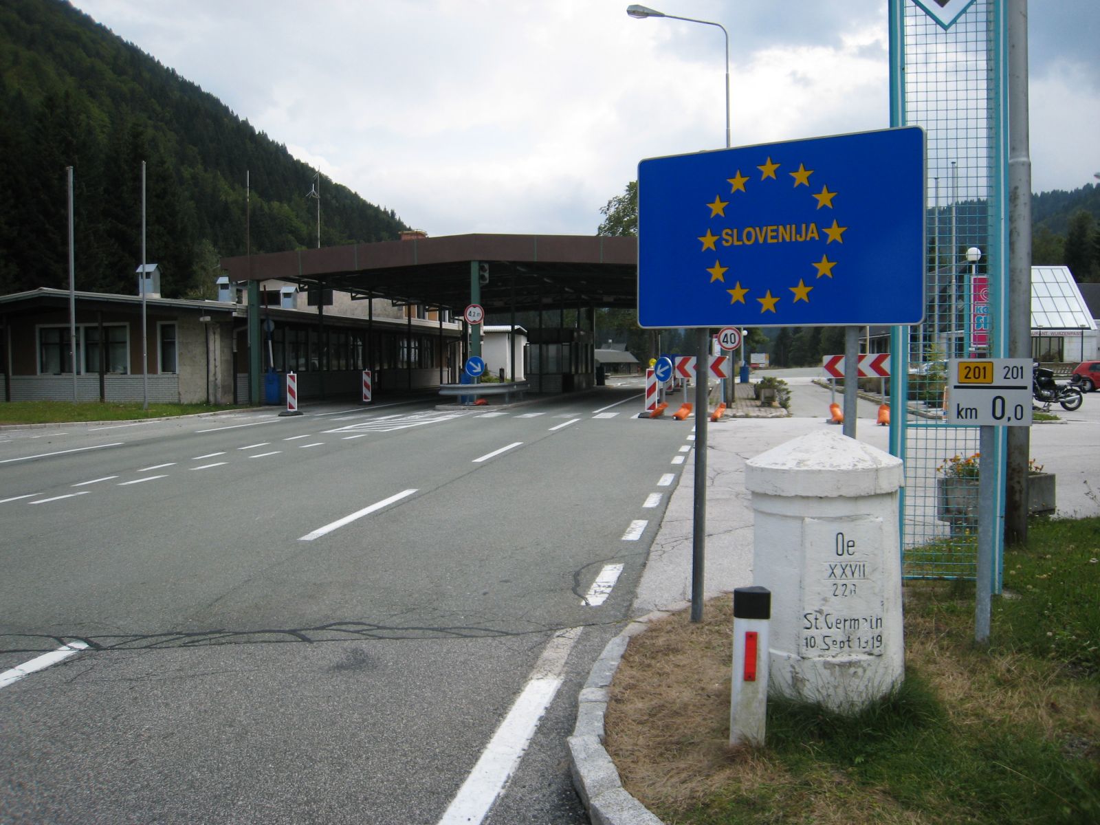 Avstrija podaljšuje nadzor na meji s Slovenijo