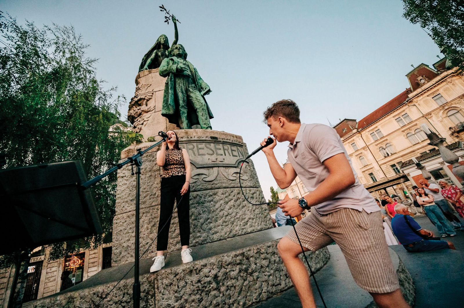 Pozor, kultura