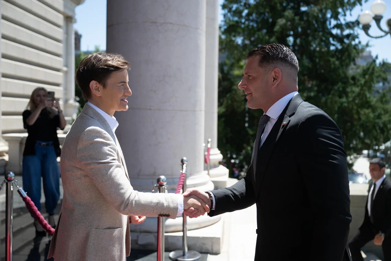 Kaj je Stevanović dolžan Rusiji?