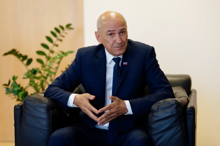 Janez Janša / &nbsp;»Slovenska mladina je med politično najbolj aktivnimi v EU«