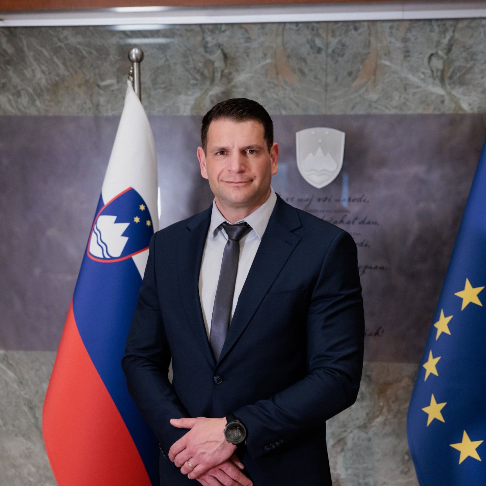 Ustavitev spletnega zbiranja podpisov za odstop Stevanovića