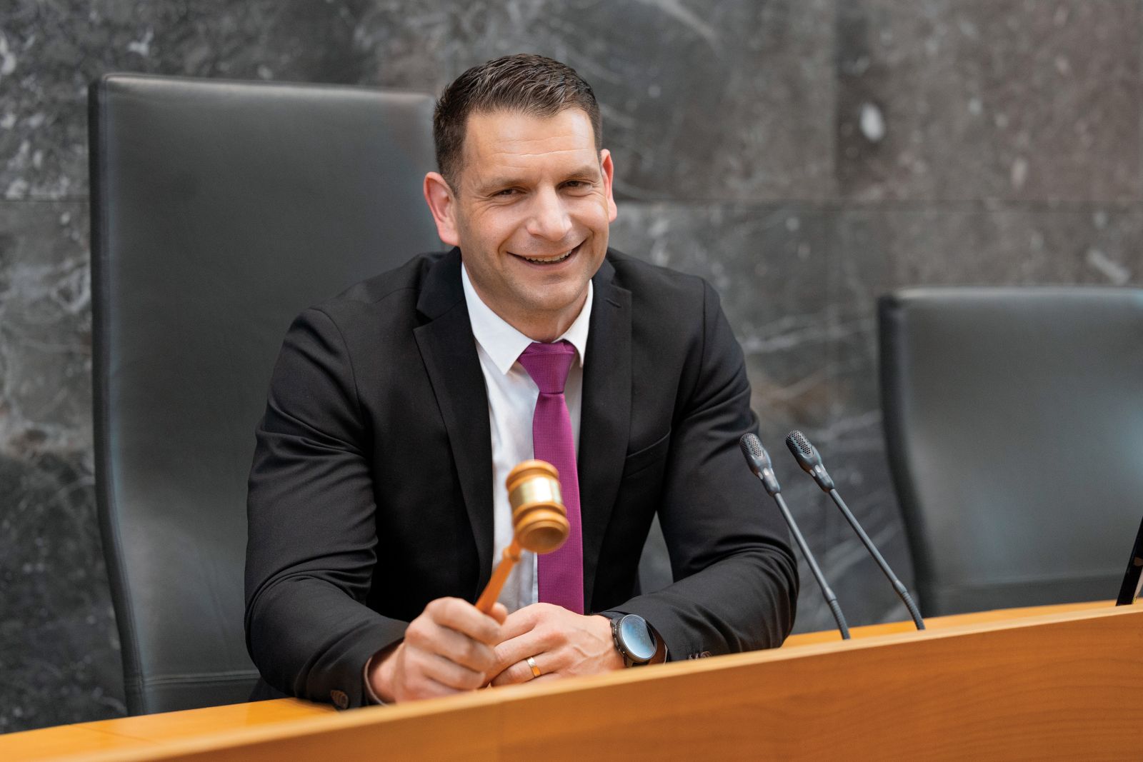 Peticija za odstop predsednika državnega zbora Zorana Stevanovića