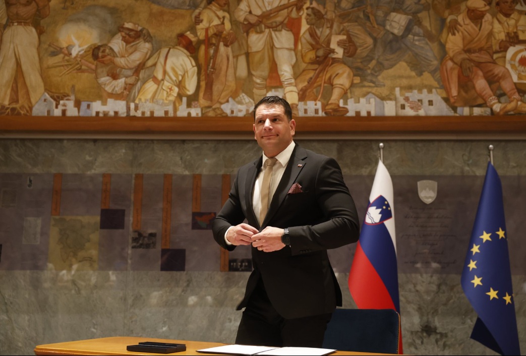 Stevanović ostaja predsednik državnega zbora