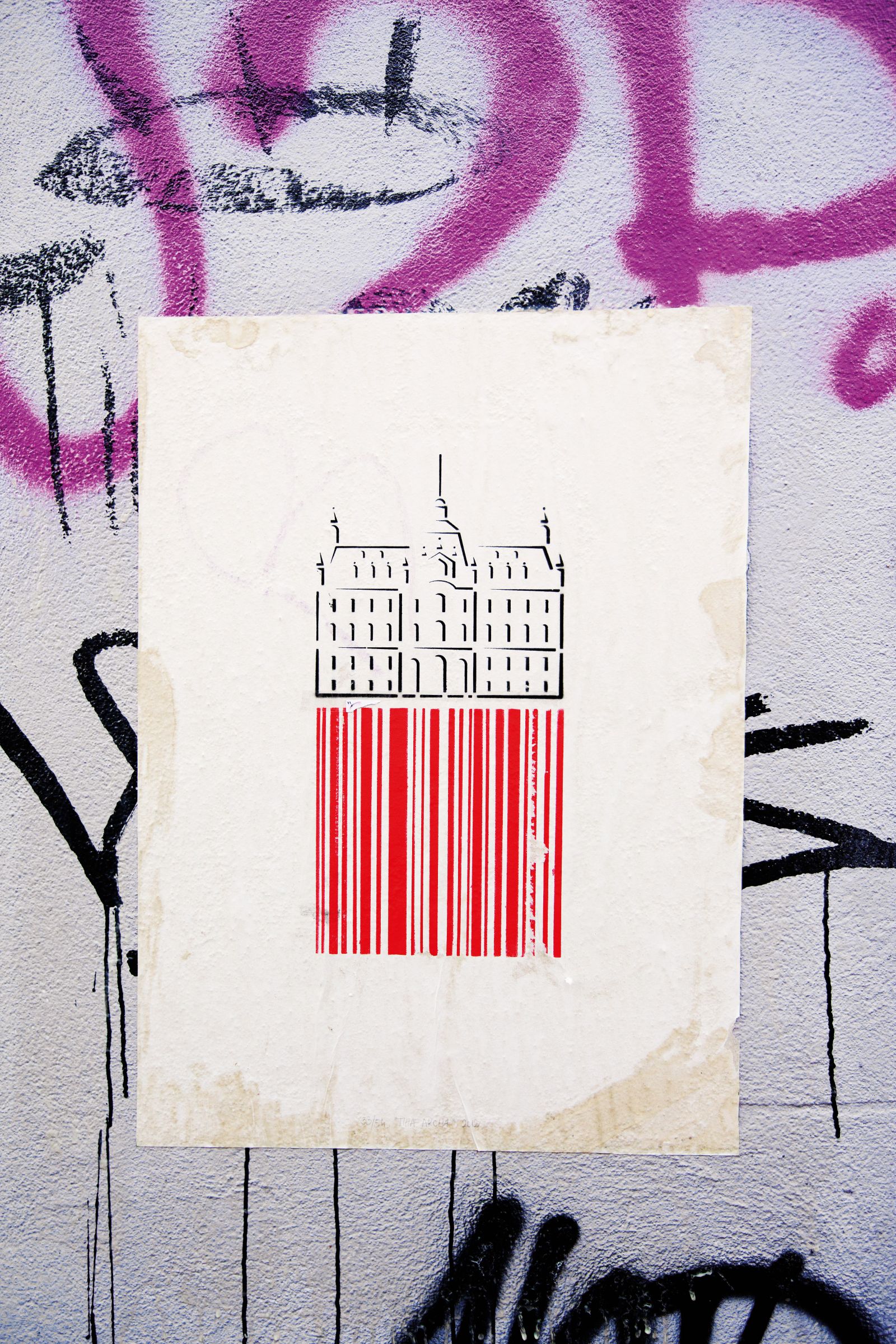 Študij za delo ali delo za študij? Plakat na Trubarjevi ulici v Ljubljani iz leta 2013