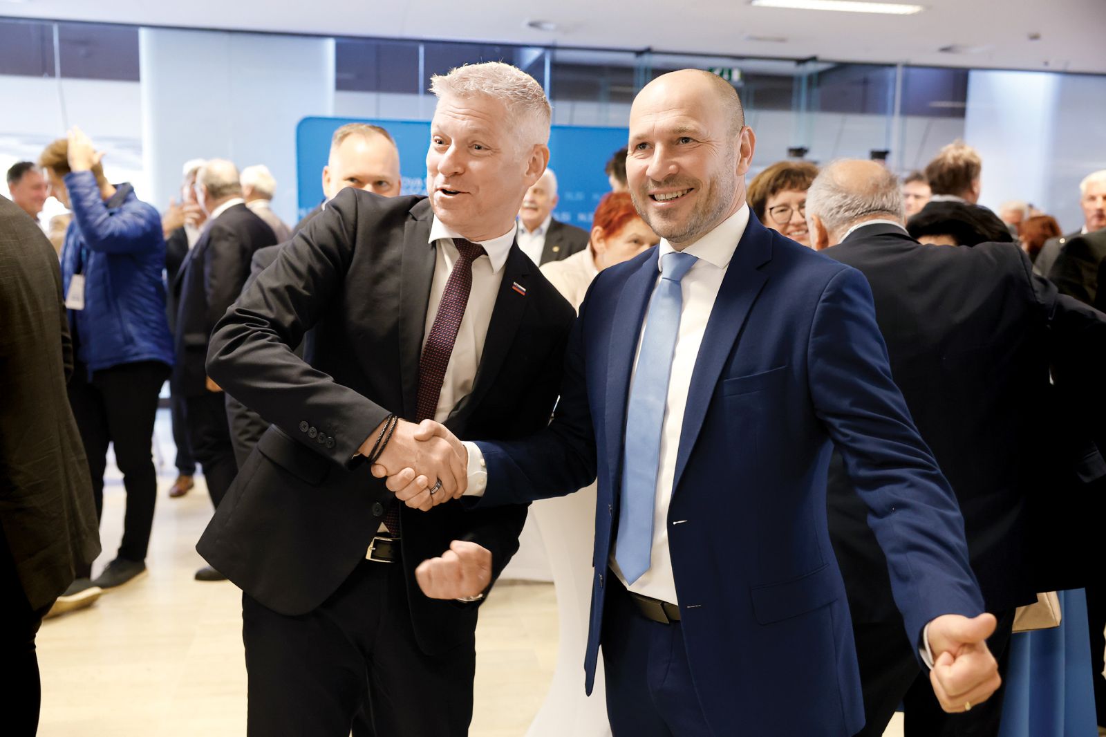 Valentin Hajdinjak in Jernej Vrtovec na kongresu NSi | Borut Krajnc