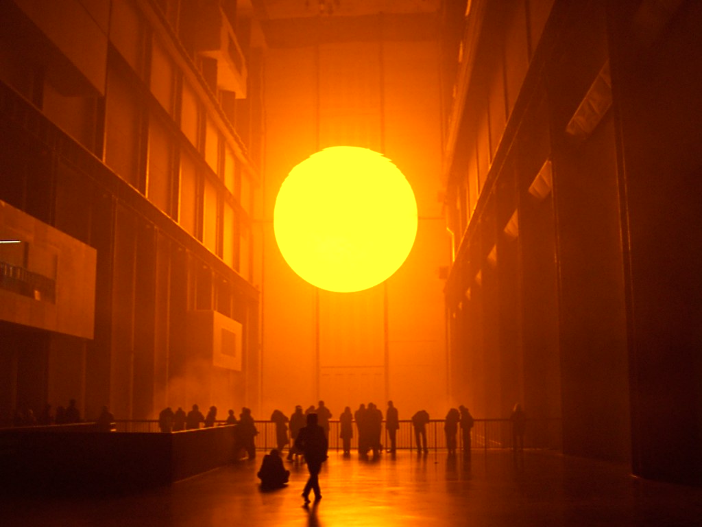 Instalacija oziroma simulacija v britanskem muzeju sodobne umetnosti Tate Modern, ki jo je Tate Modern The weather project