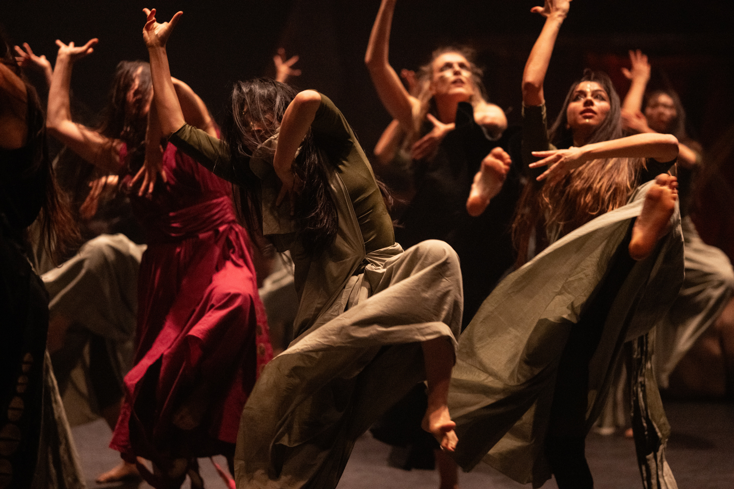 Akram Khan Company: Thikra – noč spominjanja