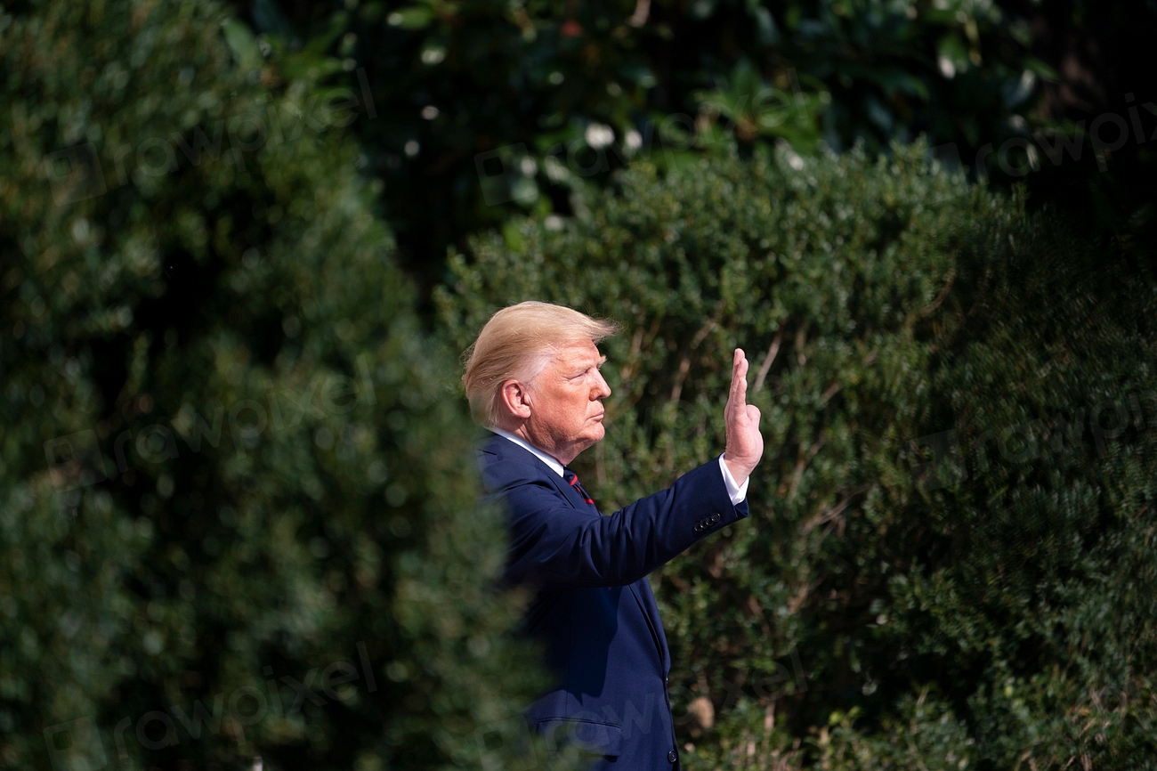 Policija ubila moškega, ki je skušal vdreti na Trumpovo posestvo&nbsp;