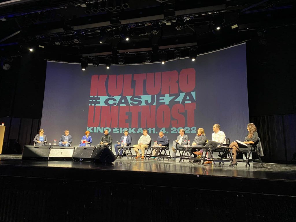 Eno od preteklih soočenj politike in kulture v Kinu Šiška