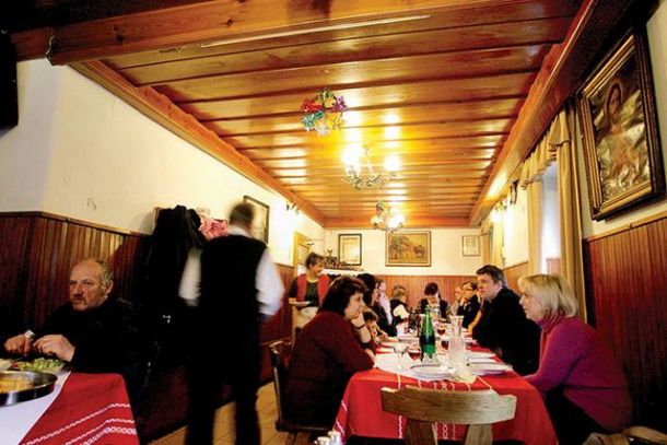 Gostilna Frfrav, Krašce