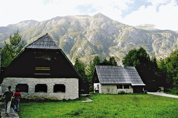 Restavracija Pristava, Lepena