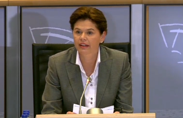 Alenka Bratušek za »odporno energetsko unijo«; KPK ni ugotovila nepravilnosti