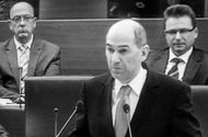 Dvajset let prepozno
